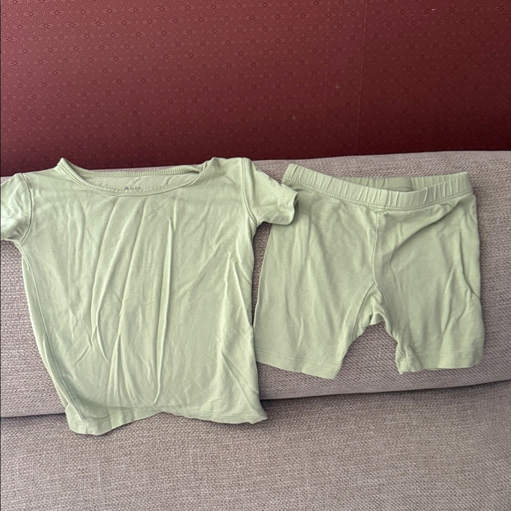 Kyte BABY Green Kids Pajama Set
